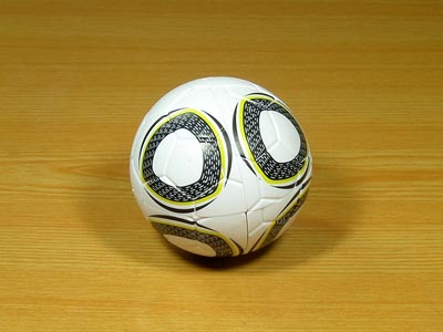 Футбольный мяч ShengShou